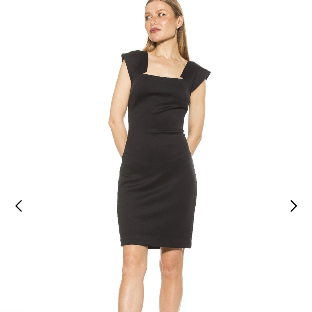 Alexia Admor NY Navy Blue Lucinda Dress